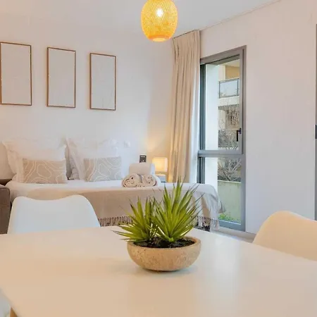 Апартаменти Spacious A-c 2p - Place Des Lices